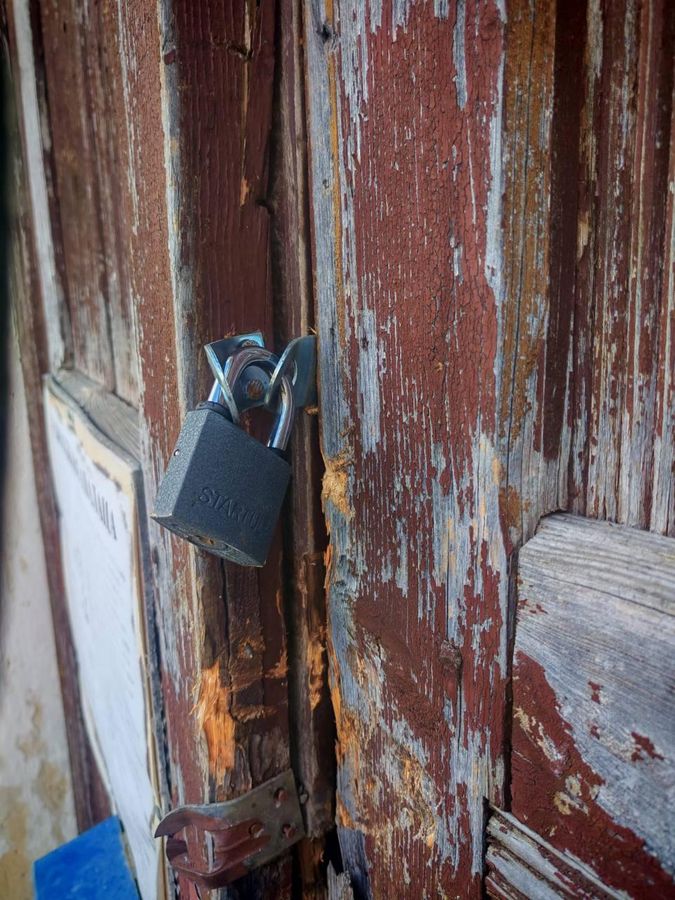 Палац Радзівілаў у Дзятлаве ўзламалі невядомыя. Расійская ўласніца лічыць, што шукалі ртуць або каштоўнасці