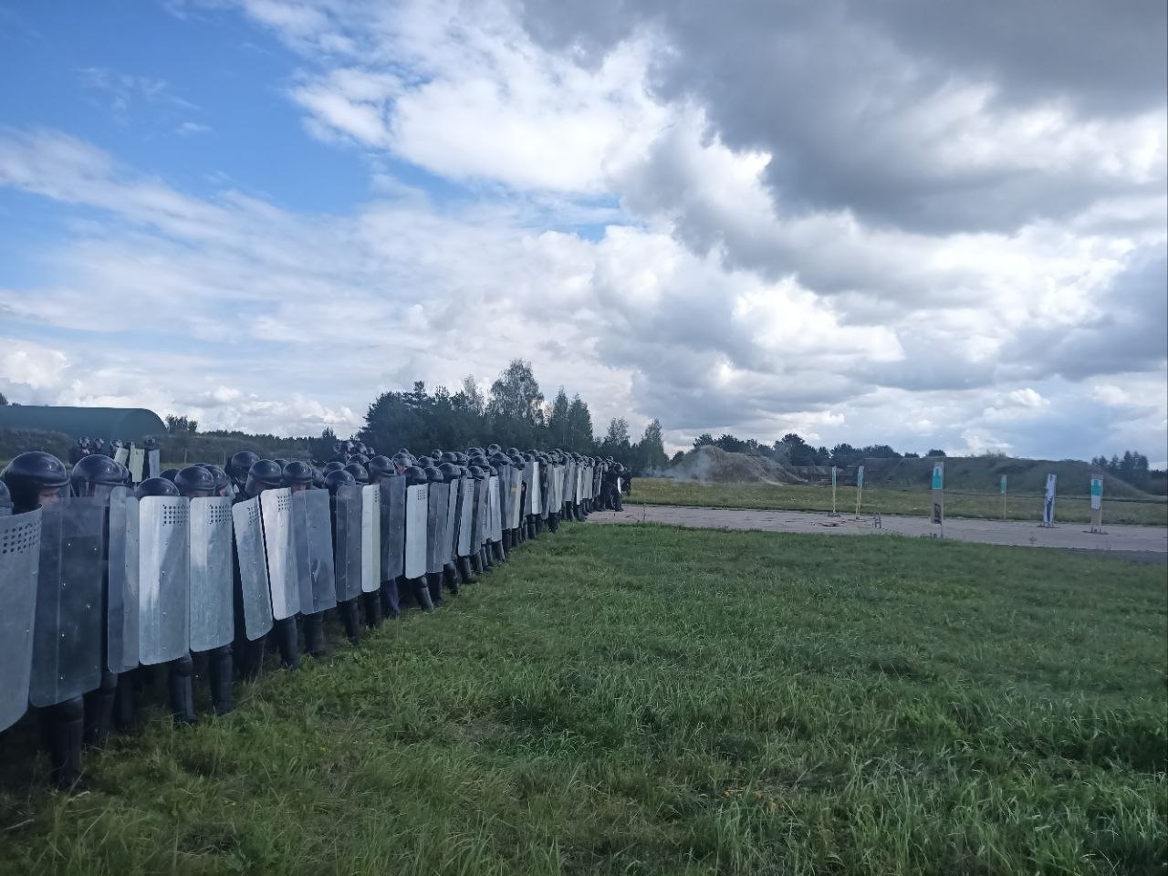 В Барановичах прошла тренировка по разгону протестов
