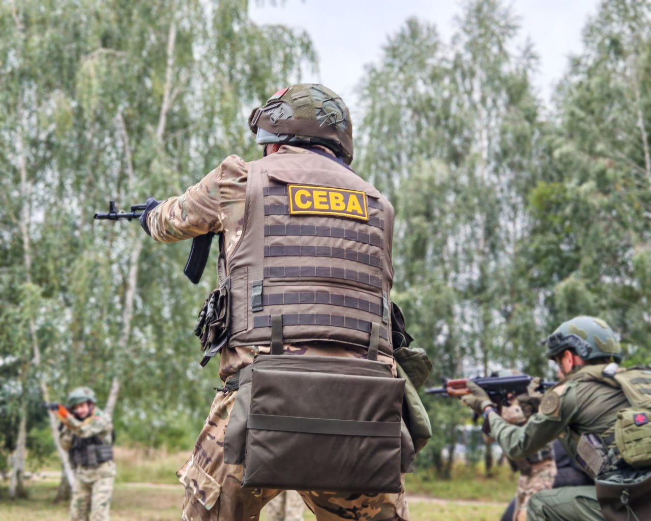 Внутренние войска тренировались с инструкторами, имеющими опыт современной войны