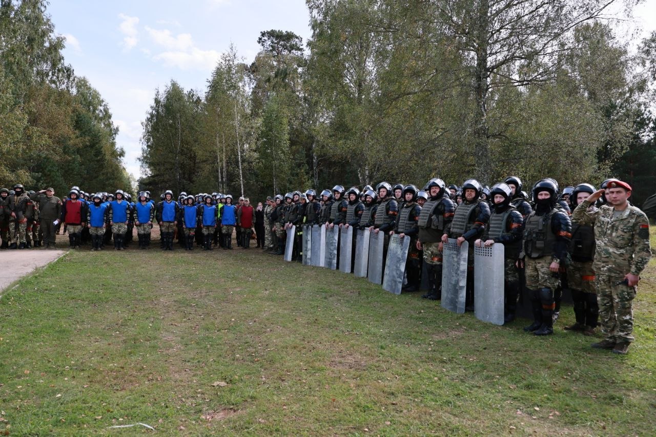 Вольфович подвел промежуточные итоги учений внутренних войск