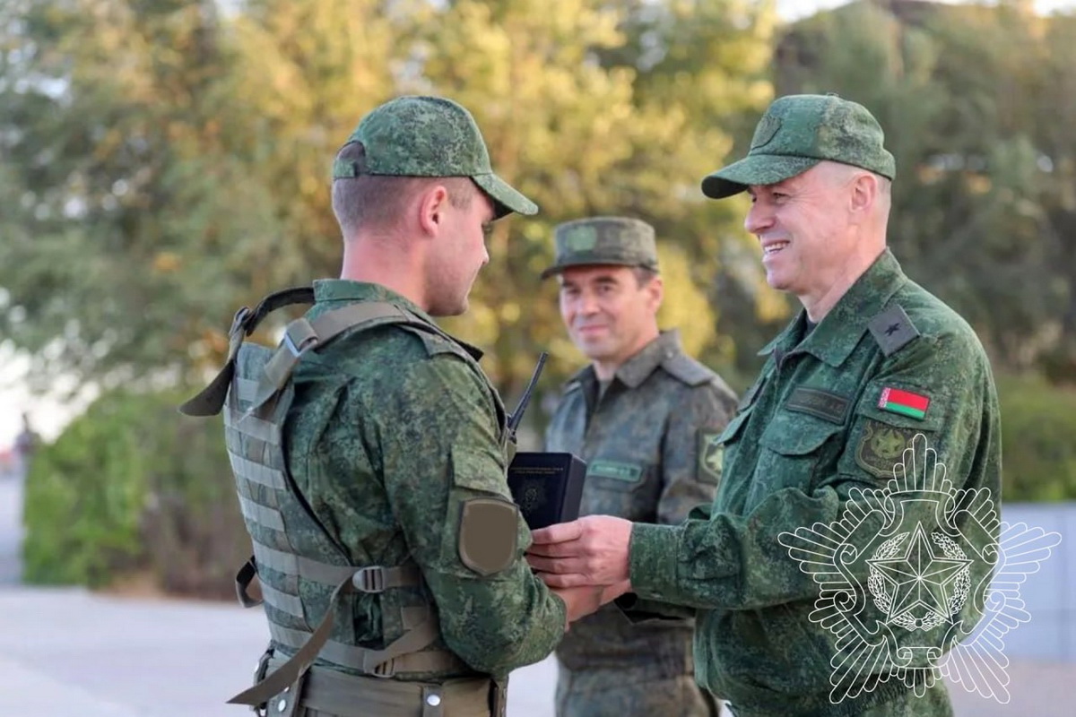 На учениях ВВС и ПВО Беларуси впервые задействовали девушек